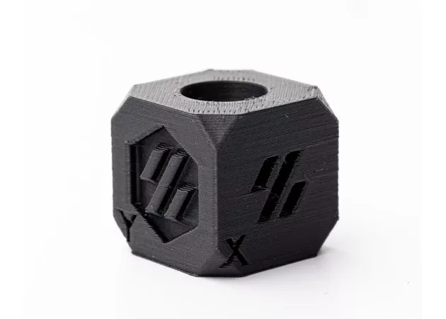 Фото 4 - Чорний PLA пластик Вуглецеве волокно для 3D принтера | PLA Carbon fiber Black 1кг, 1.75мм